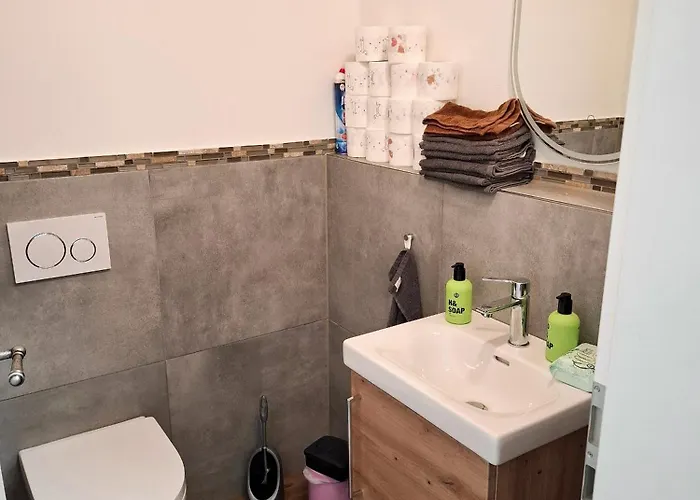 Moderne 4-zimmer Ferienwohnung, Naehe Tegernsee Apartmán